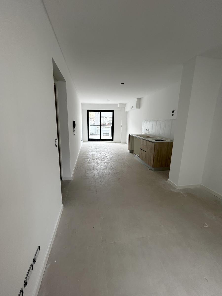 3326693_81752277657817967339680054133964744788794753364957768979181496306972781586513