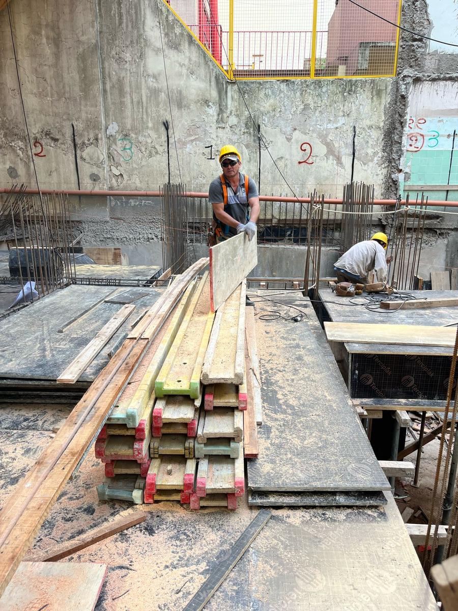 6360792_71885843641165226007836779874180970137998825431126378716471473007694536377446