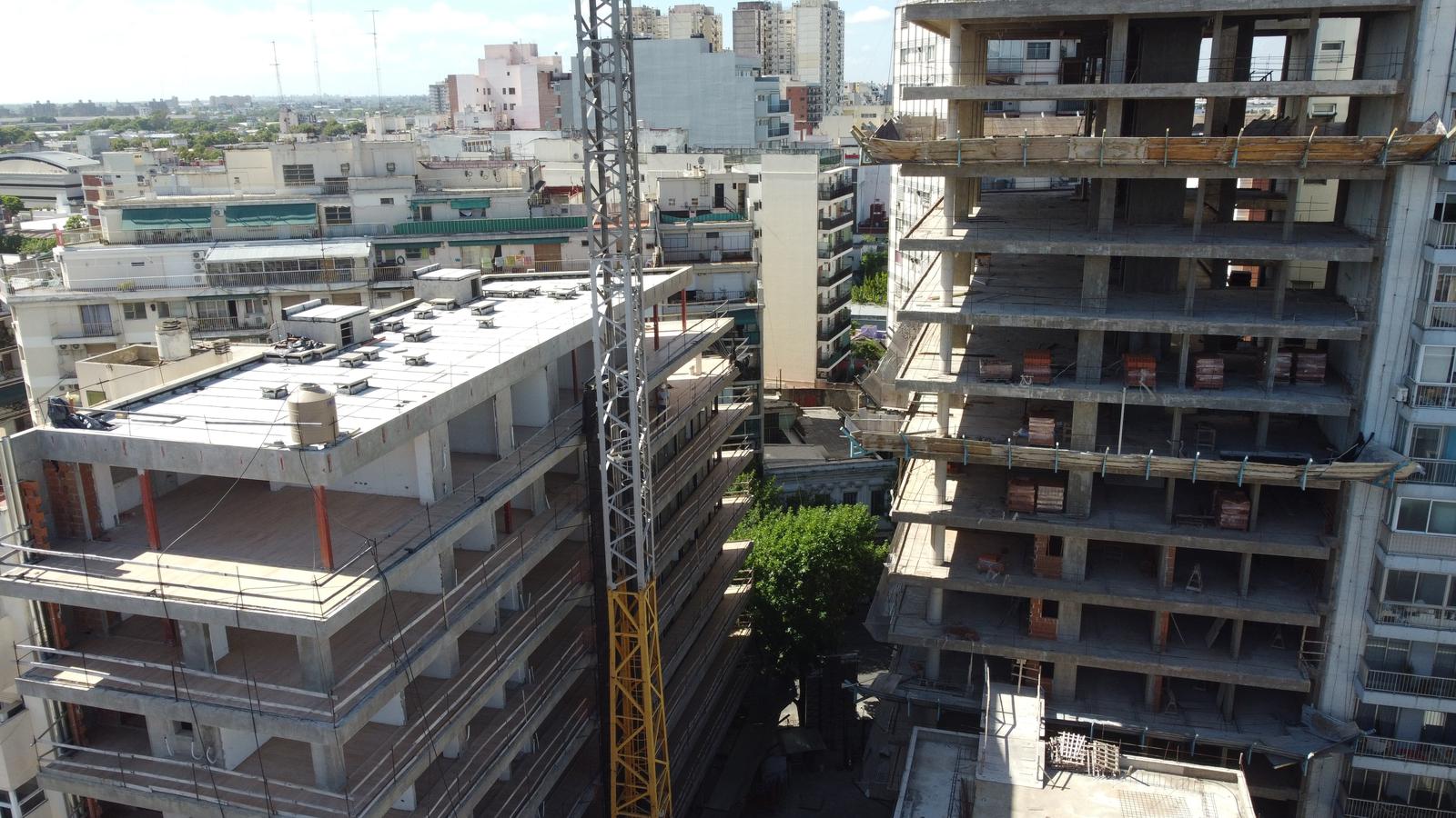 6518375_48213738843153131482823089708430215569090907275770886894912819466157846980103